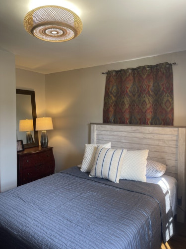 Master Suite Private Retreat  - Gallery - 5