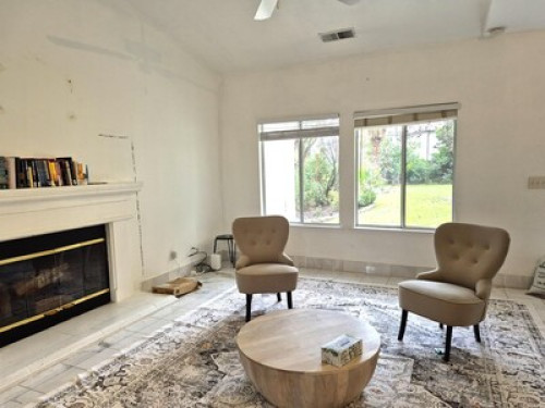 Rooms In North Fresno  - Gallery - 2