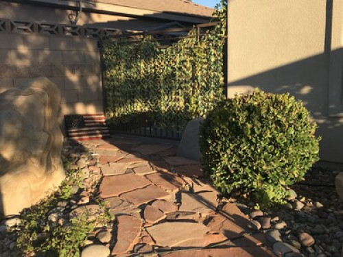 Private patio & room w mini fridge 