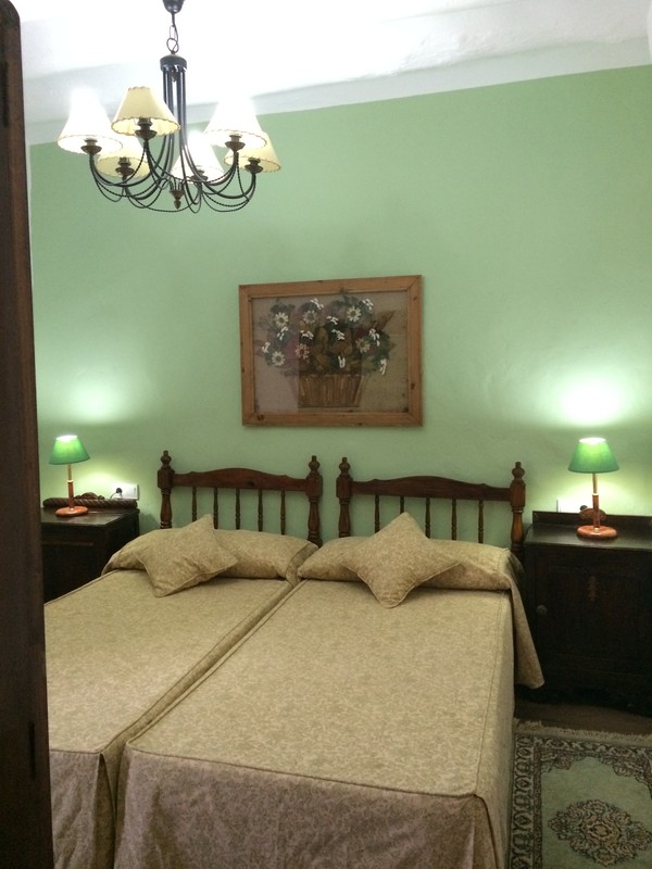 Green Bedroom(Full Room) - 1