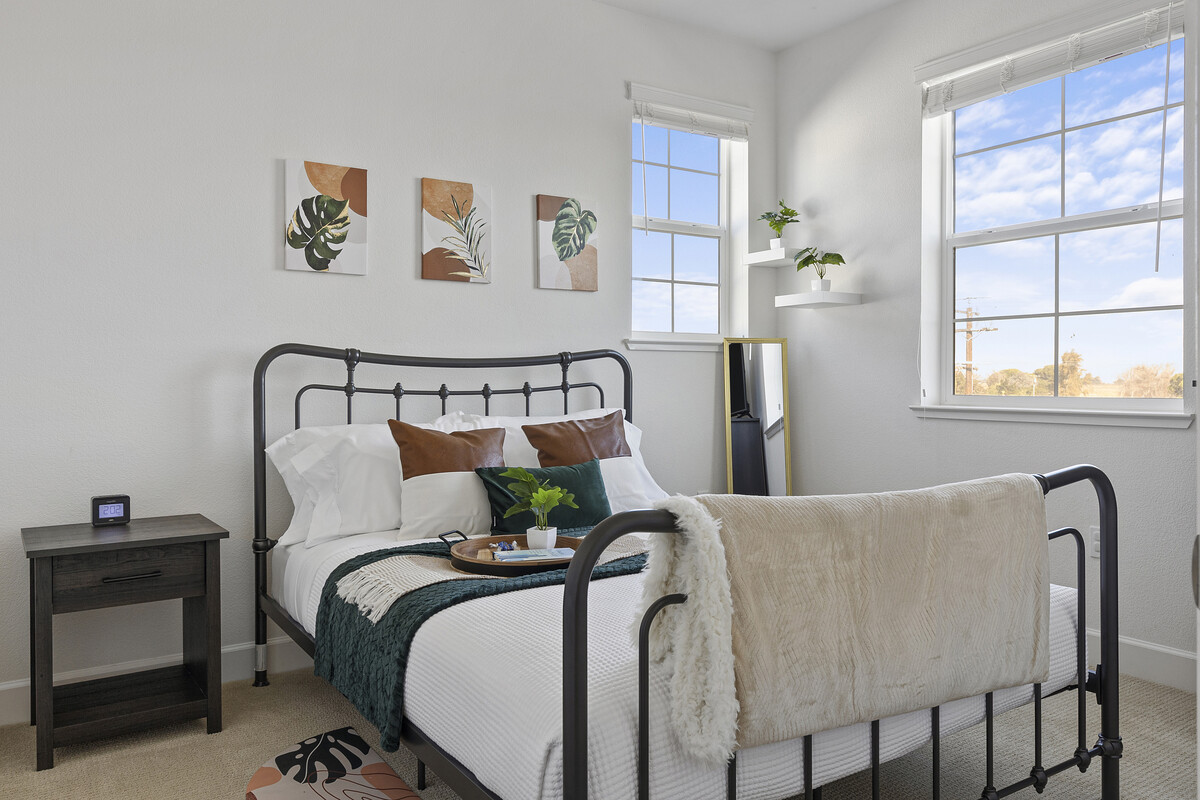 Bedroom 2(Full Room) - 1
