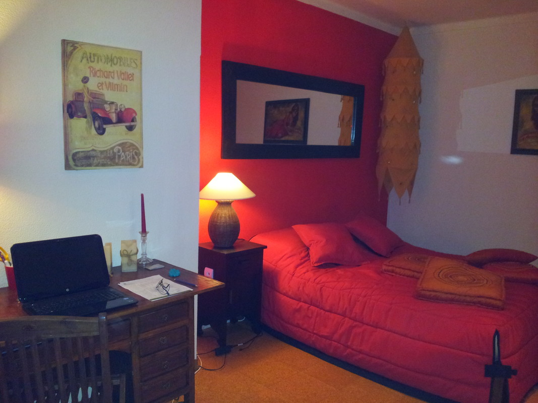 Red Room(Single Bed) - 1