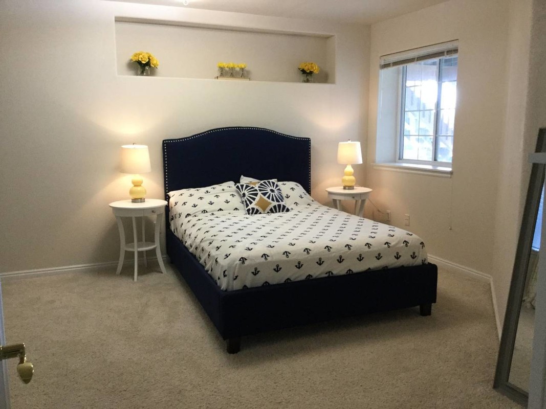 Entire Suite, 2 Bedrooms, 1 Full Bath(Full Room) - 1