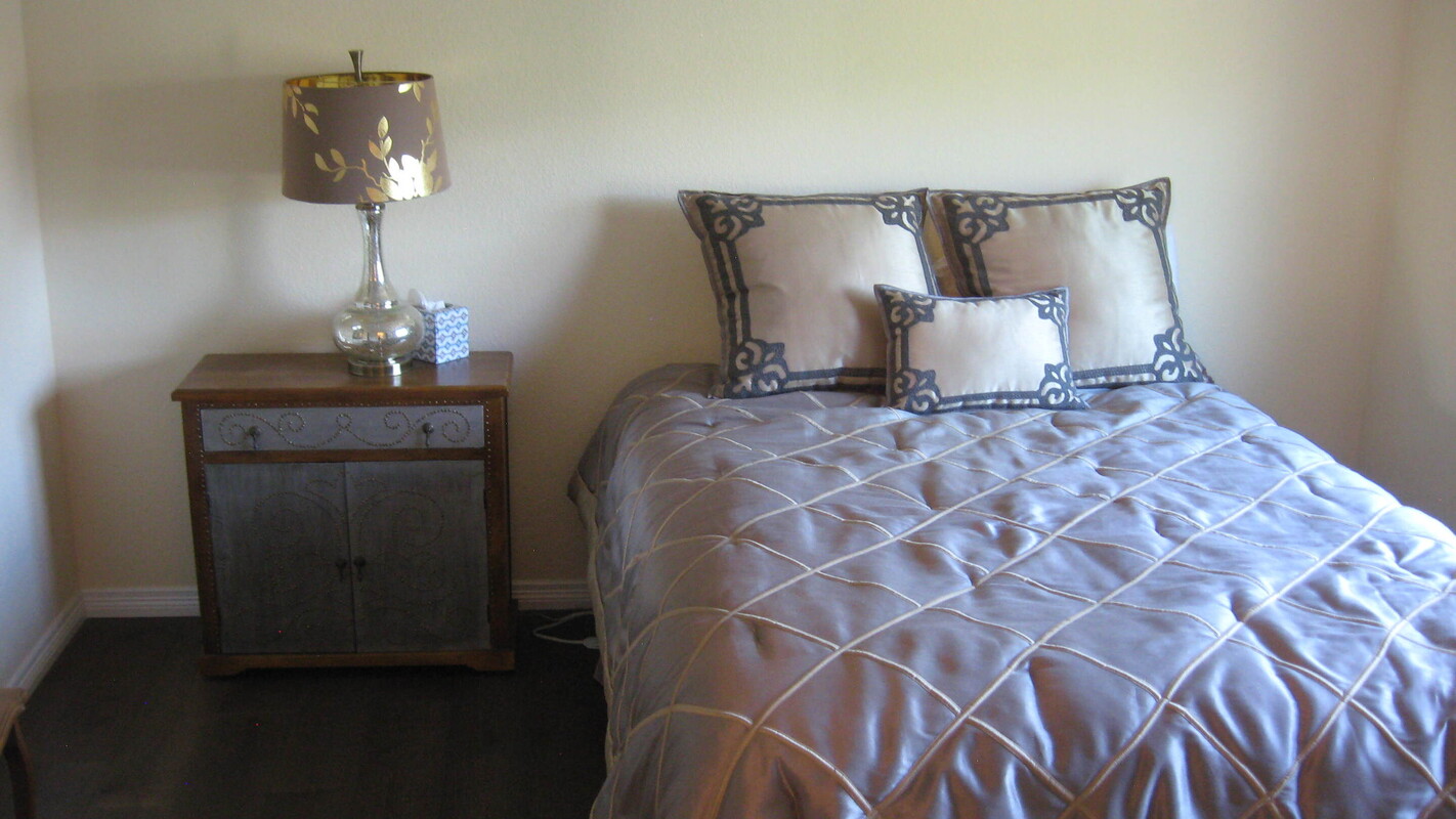 Room 2(Single Bed) - 1