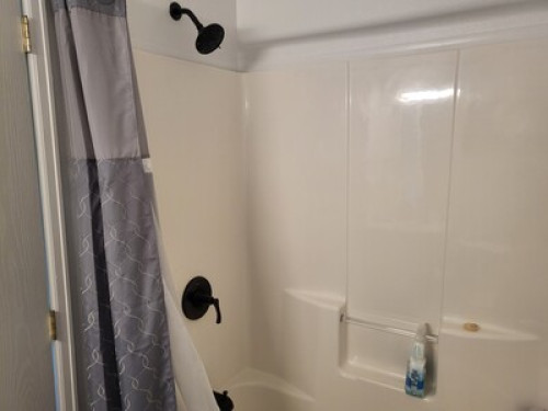 Treynquility room - Gallery - 5