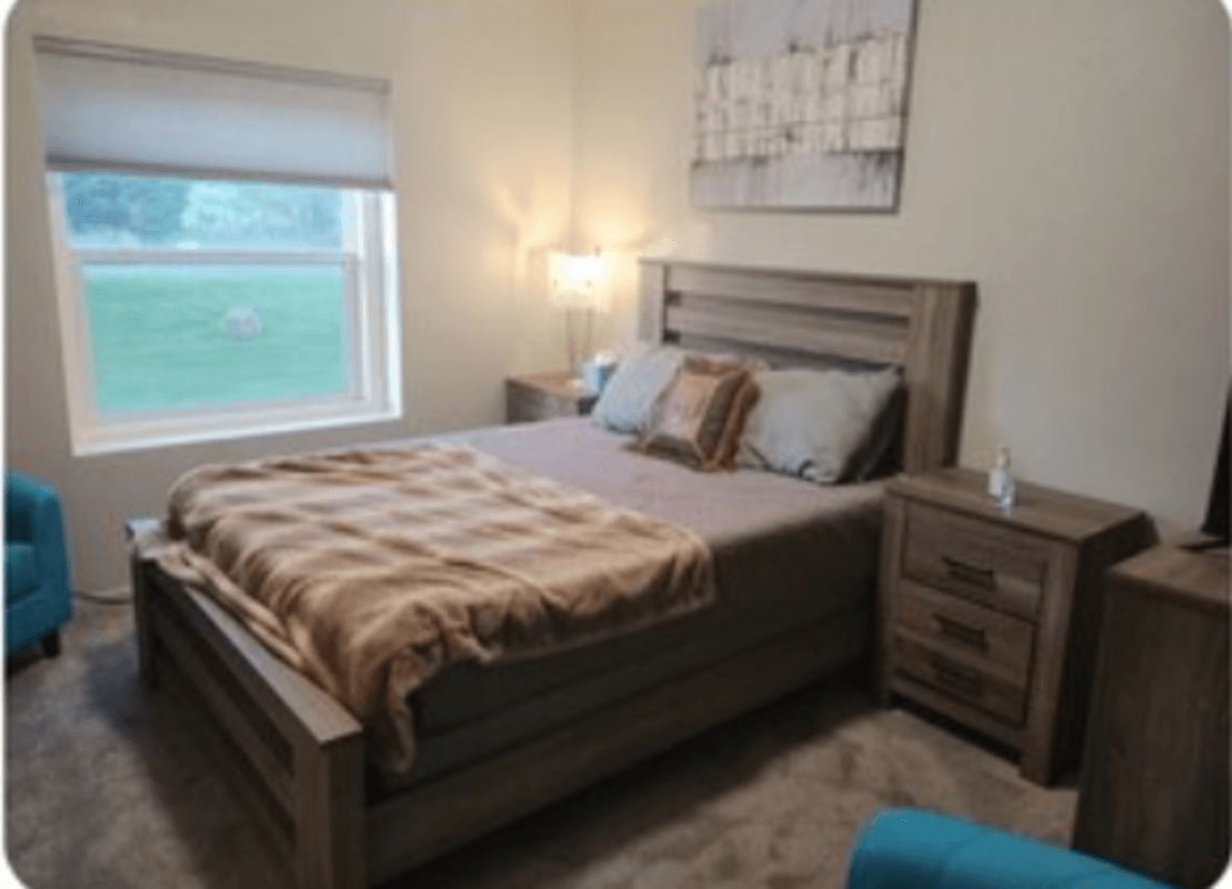 Treynquility (Single Bed) - 1