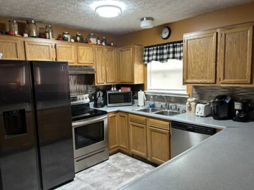 Room for rent in my home