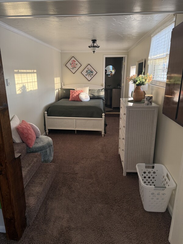 Open Bedroom Queen Size Bed (Single Bed) - 1