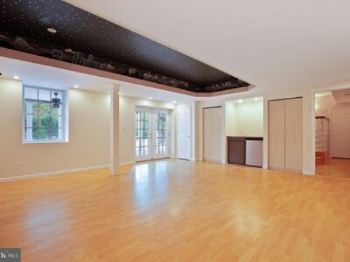 Room for rent in 4 Bed 4 Bath home  - Gallery - 2