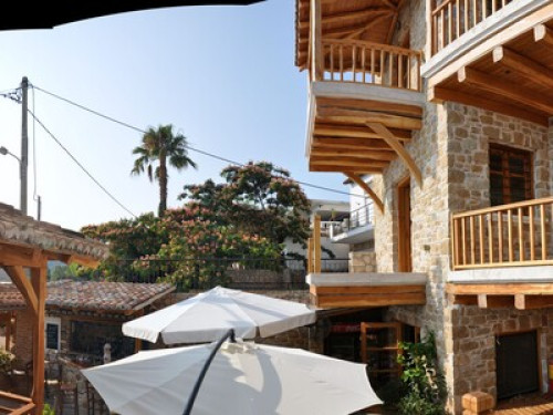 living by the sea - Gallery - 10