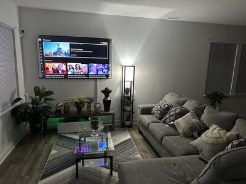 Serene Suburb Oasis near Indy - Gallery - 7
