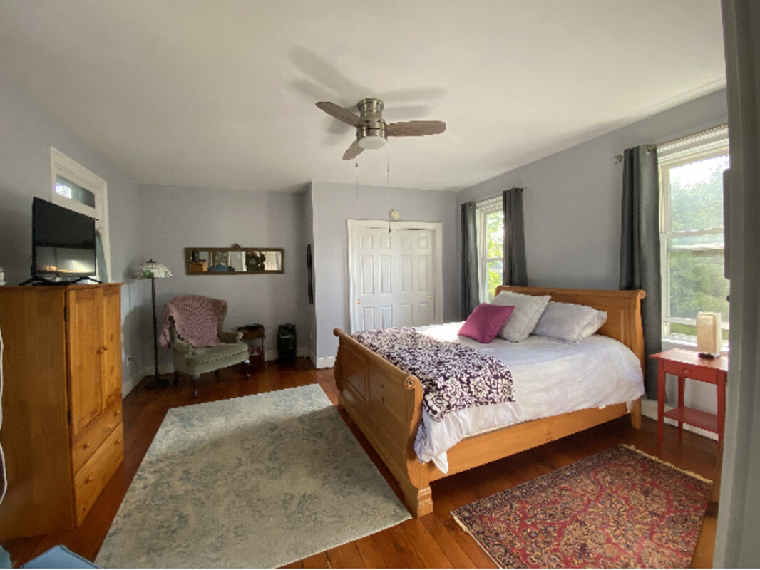 Private Area, 2 Adjoining Rooms (Full Room) - 1