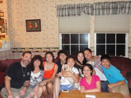 Happy caring hosts Souderton - Gallery - 8