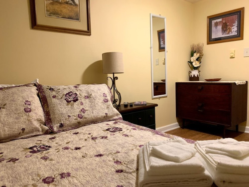 Beautiful & Peaceful 2-Bedroom