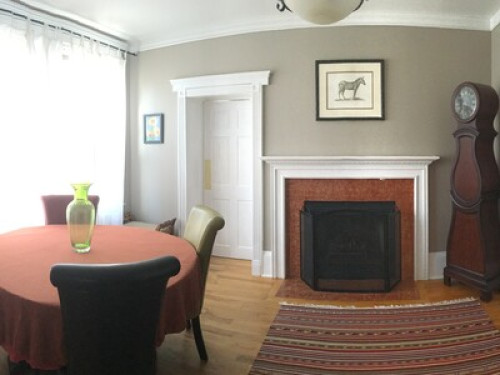 Sunny Bedroom in Historic House - Gallery - 14
