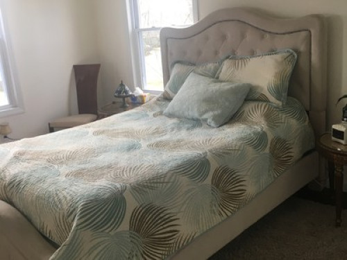 rent a room to femal  - Gallery - 3