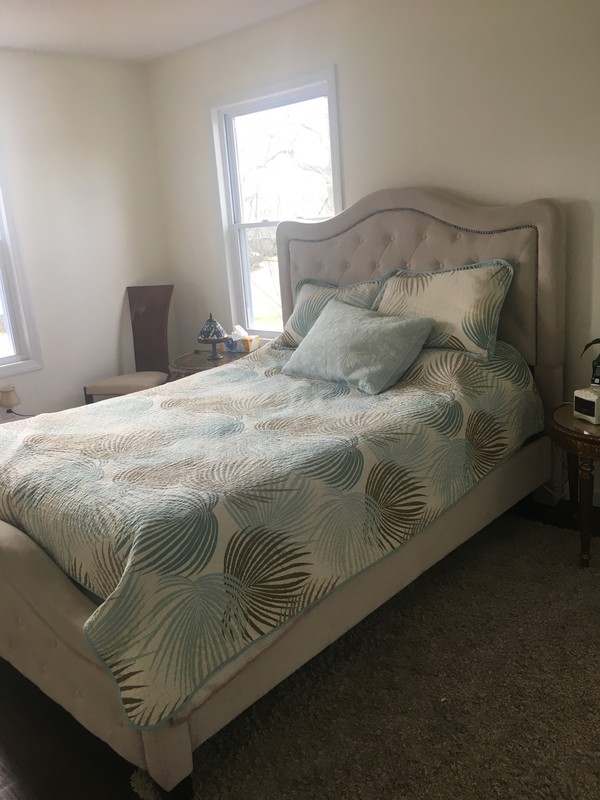 One Bedroom ***ONLY FEMALE GUESTS***(Full Room) - 1