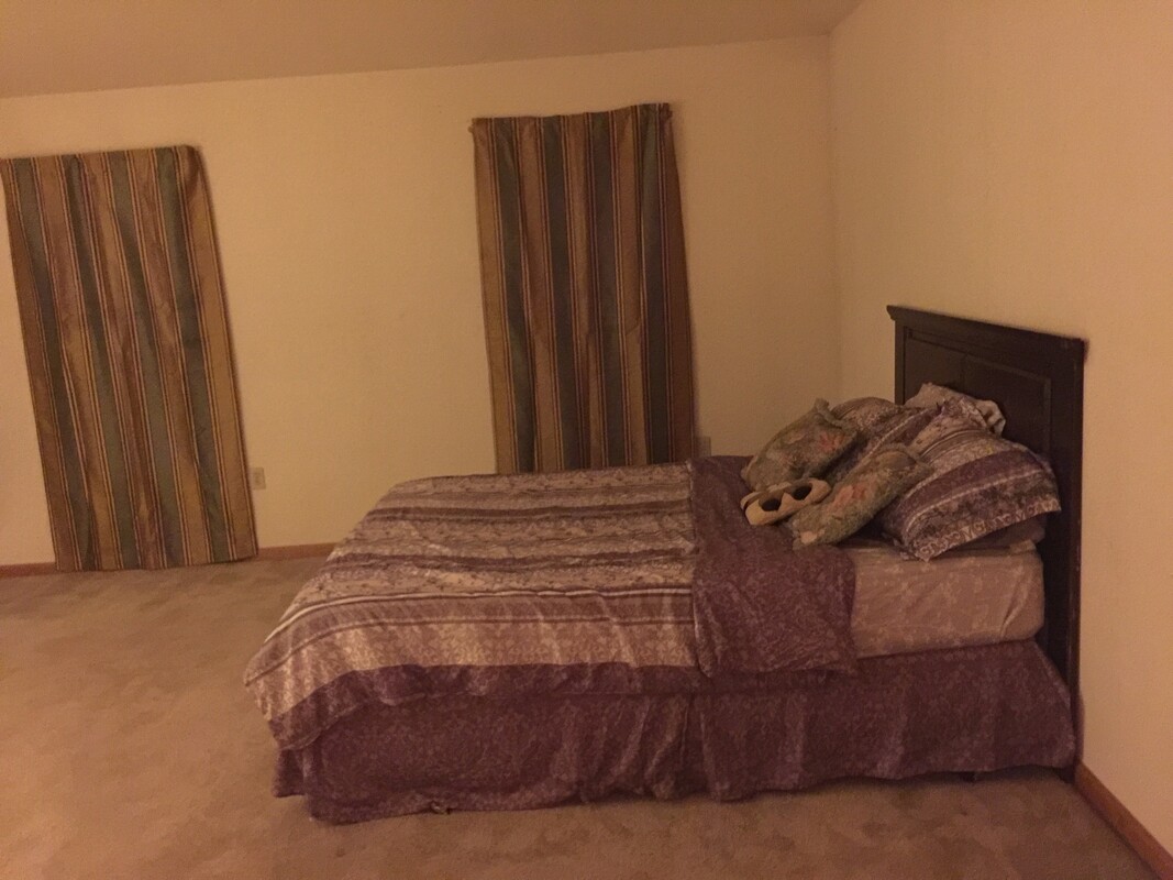 Queen Room (Single Bed) - 1