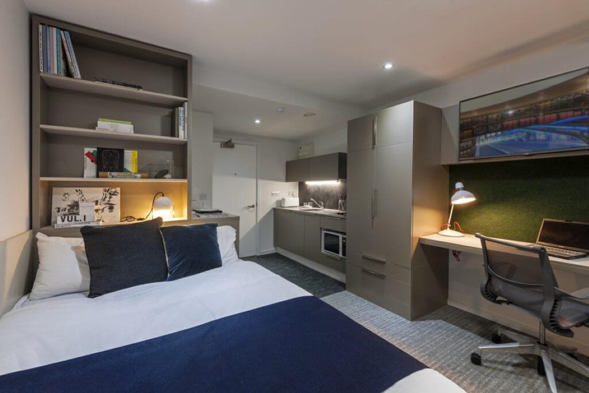 Studio Bronze - West Village - Gallery - 1