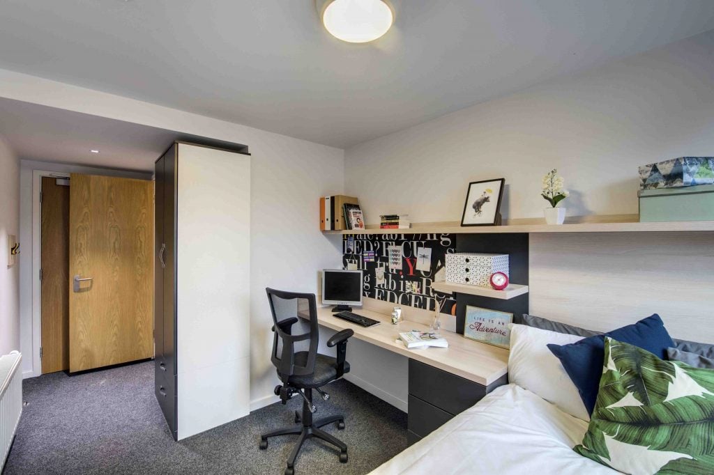  Classic En-Suite  -  West Village  - Gallery -  3