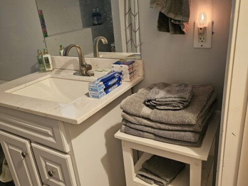 bed rm private bath share kitchen - Gallery - 7