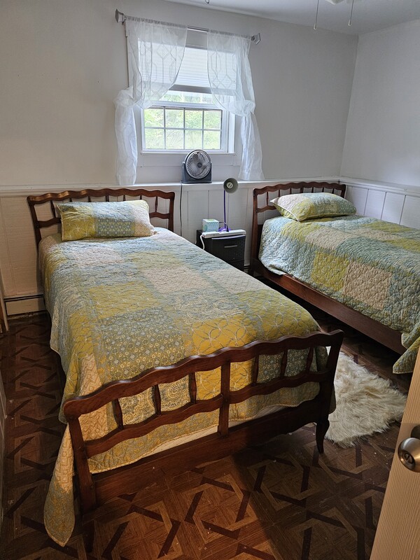 Lower Floor (Single Bed) - 1