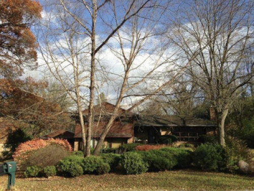 Cozy, Friendly Stay Awhile Gem