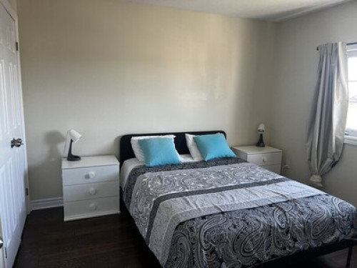 Room for rent in Norfolk County