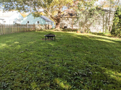 Cozy Home 10 minutes from Downtown - Gallery - 9