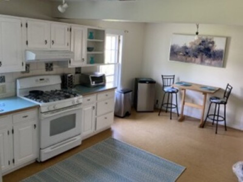 3 Bedroom House - Great Location!