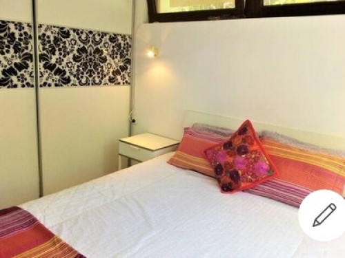 Small Art House - Gallery - 3