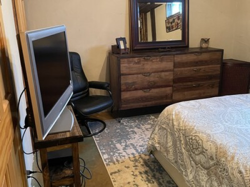 Furnished Room in Home  - Gallery - 3