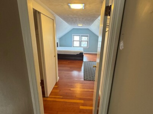 Close to the beach and to downtown! - Gallery - 2