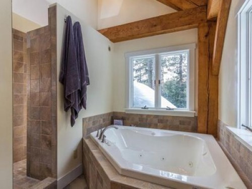 Sea Kiss Point Waterfront Home - Gallery - 12
