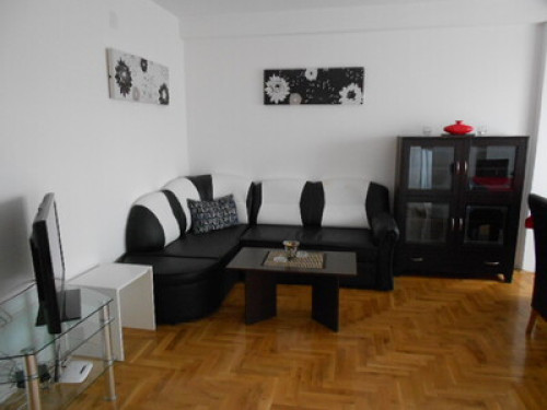 Large apartment in center of city - Gallery - 9