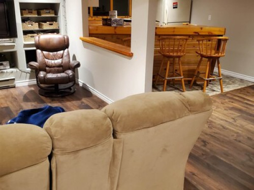 1 bedroom basement suite - Gallery - 2