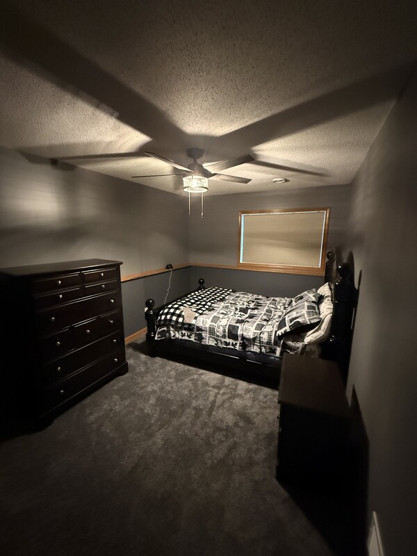 Downstairs Bedroom 1(Full Room) - 1