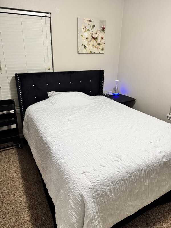 Bedroom(Full Room) - 1
