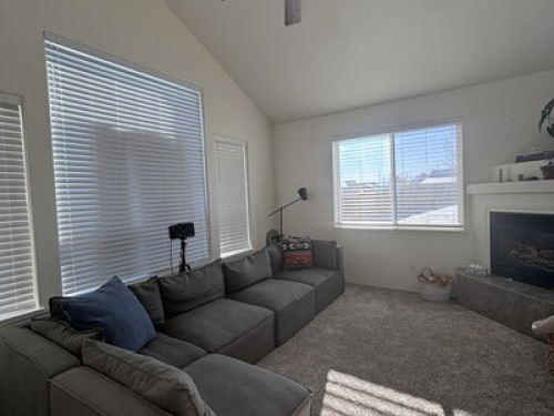 Private Furnished Bedroom and Bath - Gallery - 7