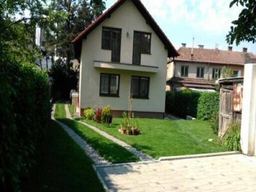 family house in Bratislava;  - Gallery - 10