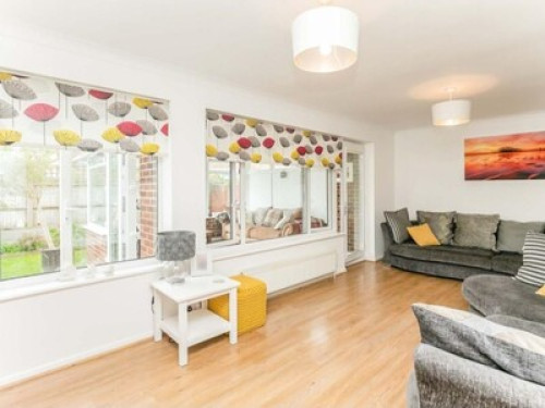 Friendly family home  - Gallery - 5