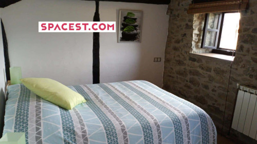 Room in Uribarri-Kuartango Entitatea, Uribarri-Kuartango with 5 bedrooms