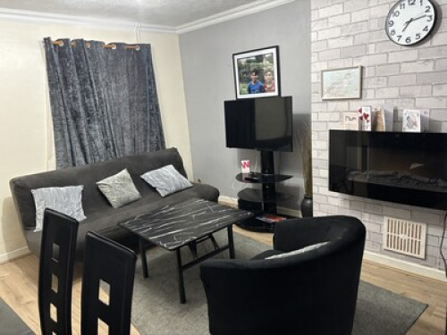 A Family home for one to be happy 
