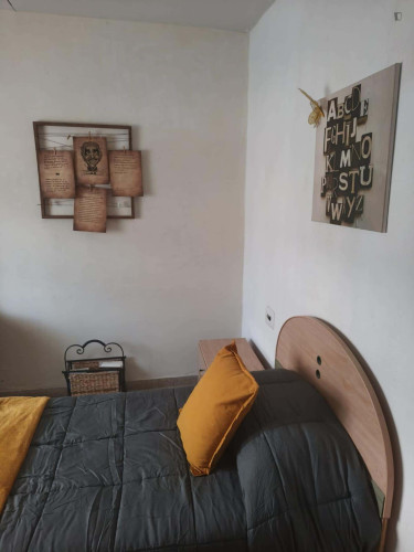 Room in Rúa Marqués de Trives, A Pobra de Trives for 257 m² with 5 bedrooms - Gallery - 3
