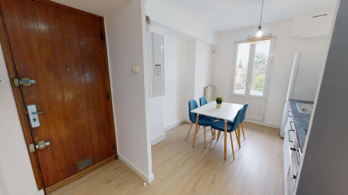 Apartment in Avenue Aristide Briand, Fontaine for 59 m² with 3 bedrooms - Gallery - 23