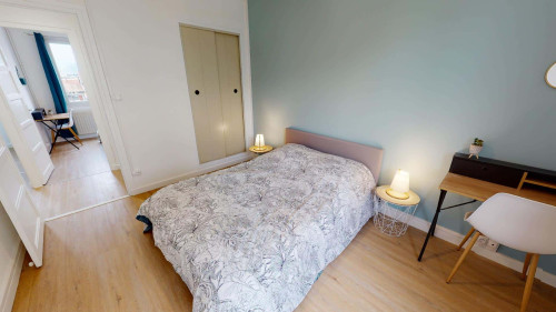 Apartment in Avenue Aristide Briand, Fontaine for 59 m² with 3 bedrooms - Gallery - 7