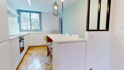 Room in Rue de l'École Républicaine, Montpellier for 83 m² with 5 bedrooms - Gallery - 9