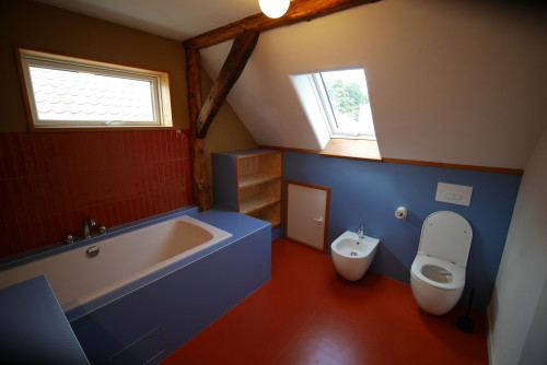 Eco-Renovated Country House for Temporary Rental – 170 sqm, Large Garden, Only 3 km to the Baltic Sea