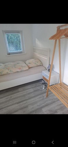 Naturpur in Weseby: Gemütliches Haus mit 4.000 qm Garten-Oase