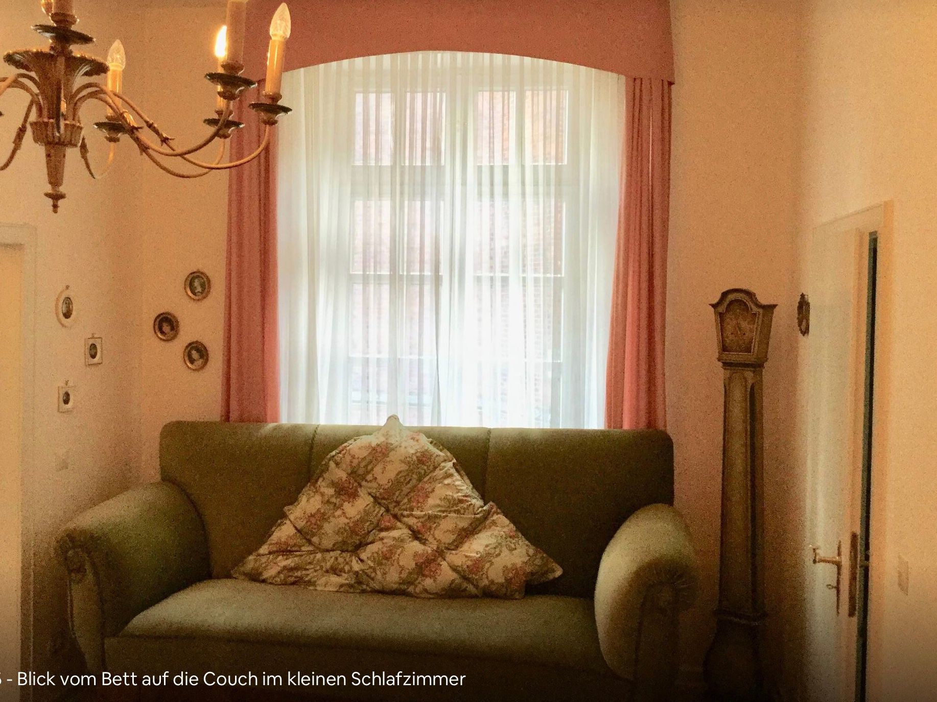 Generously Designed Apartment With Balcony In A Listed Building, Stylishly Furnished In Antique Styl - 29